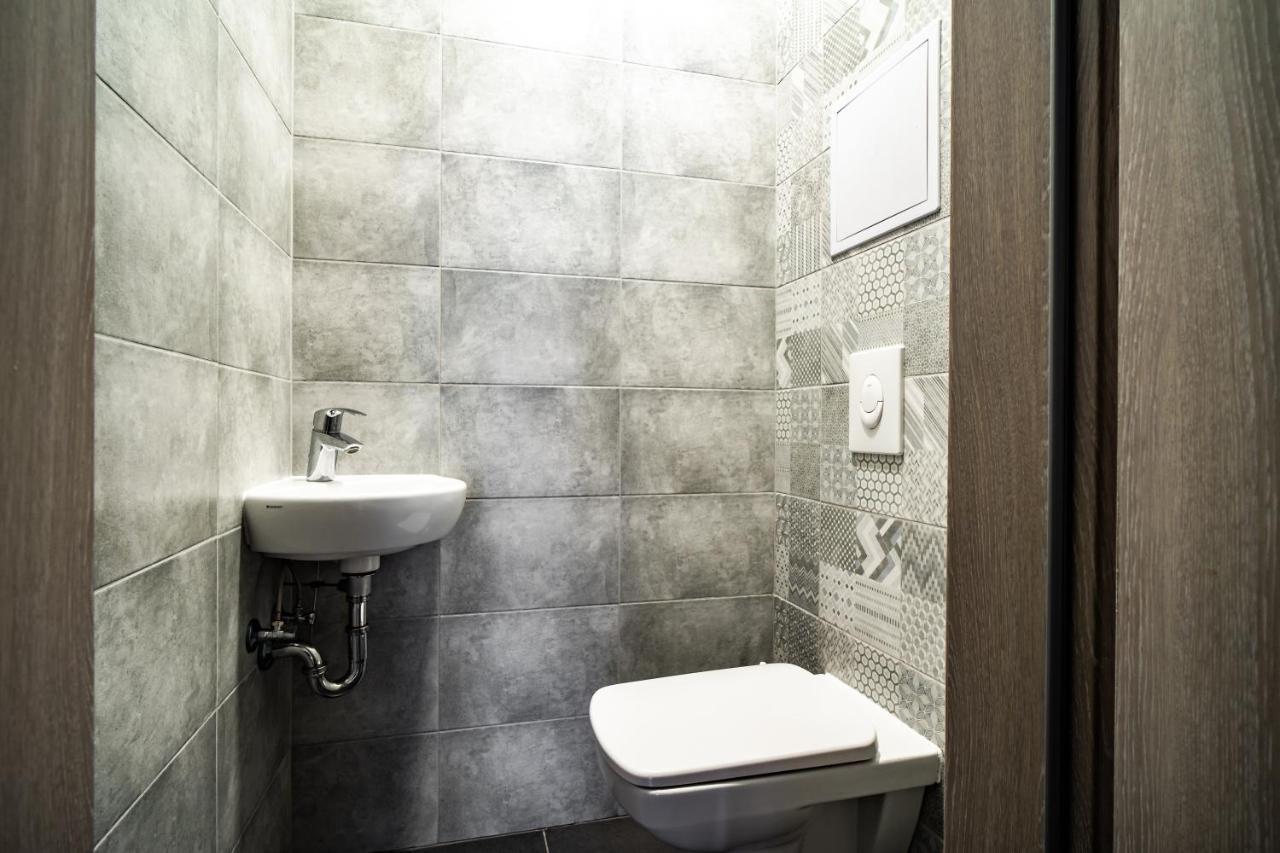 Vig Apartment - With Private Parking Budapest Extérieur photo